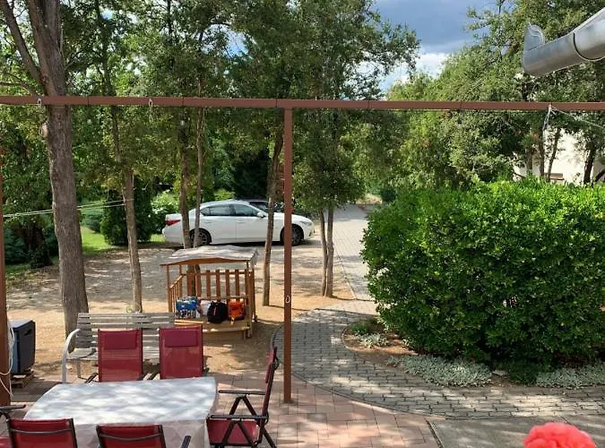 Maison d'hôtes Edit *